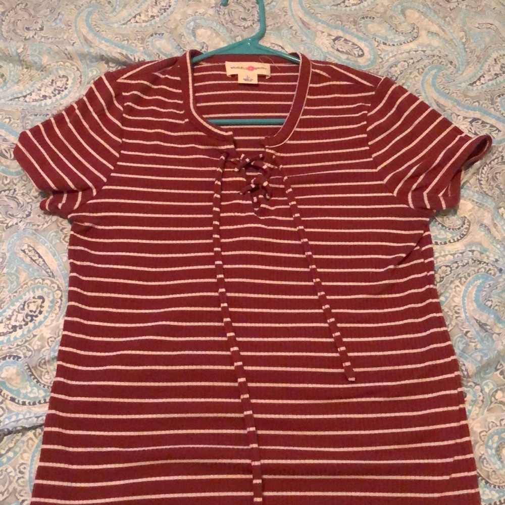 Sort of crop top shirt